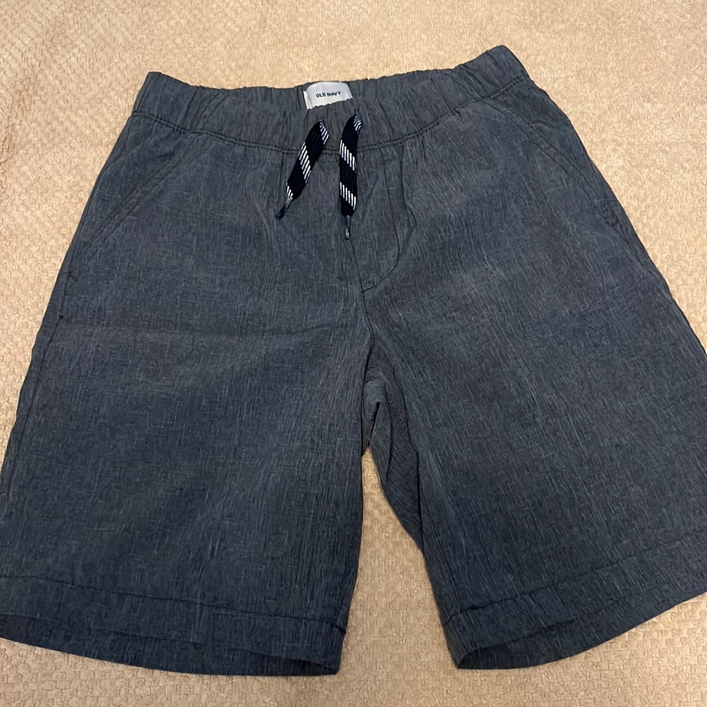 Old Navy Dress-casual shorts. Size 10-12